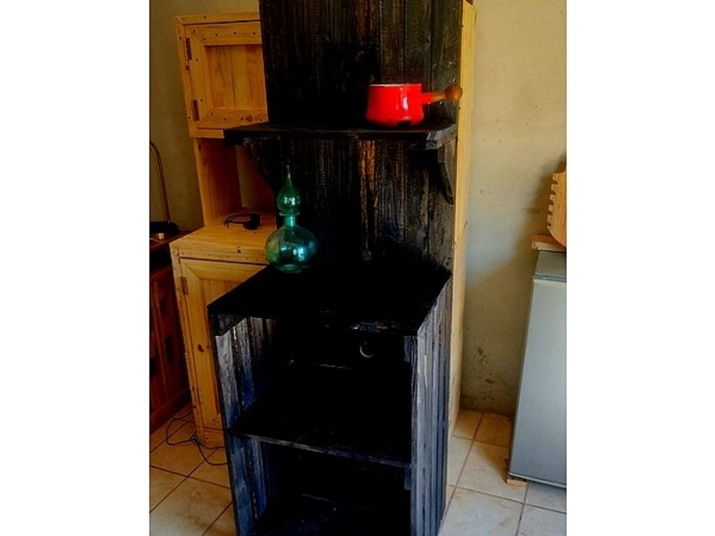 ESTANTERÍA BARNIZADO NEGRO