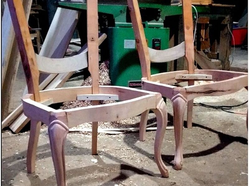 SILLAS DE MADERA DE CEDRO