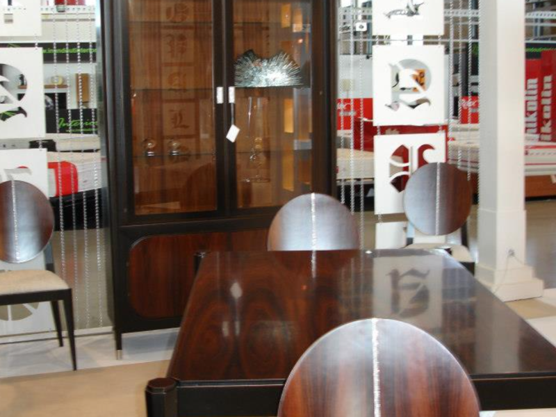 Mueble vitrina Guatemala