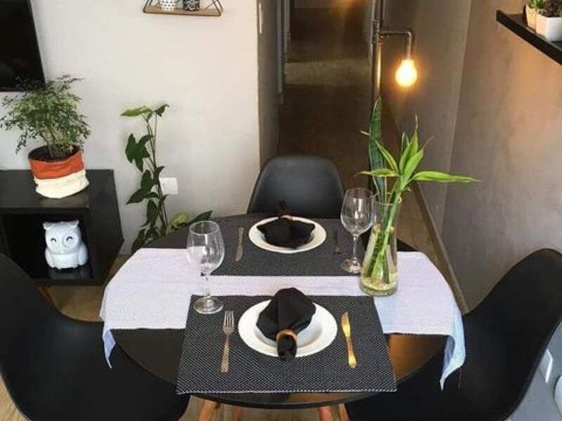 Silla baja negra
