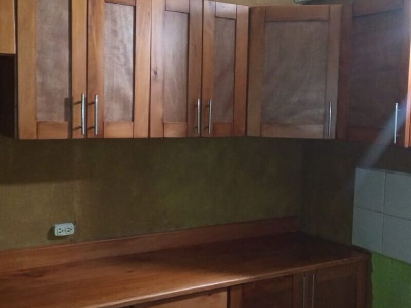 Muebles madera cocina Guatemala