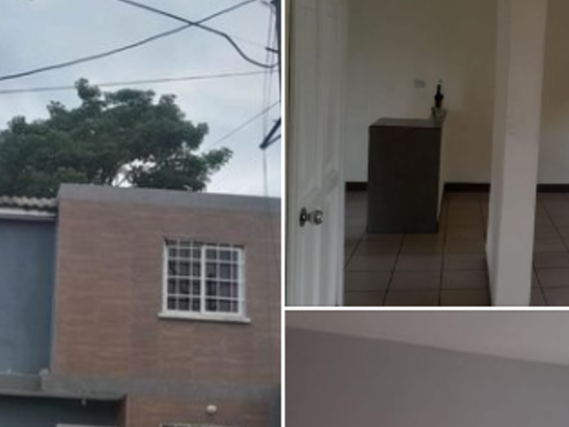  Rentó casa Amplia de 2 Niveles