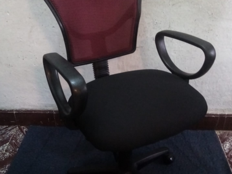 Sillas de oficina modernas