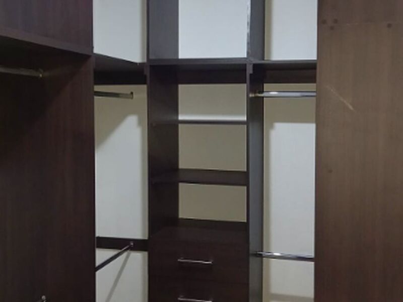 CLOSET LAMINA IMPORTADA ROBLE DAKAR GUATEMALA