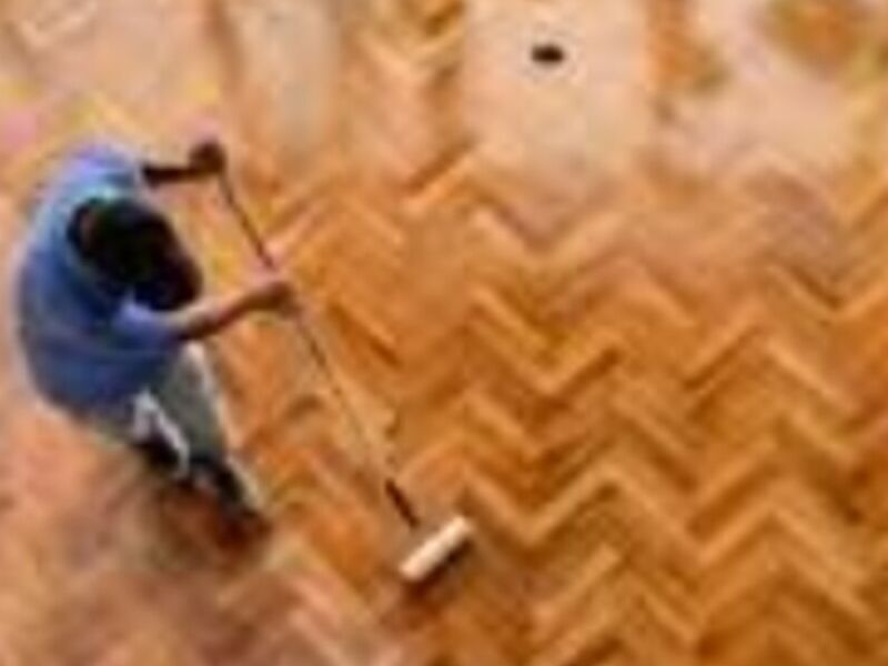 Mantenimiento piso madera Guatemala