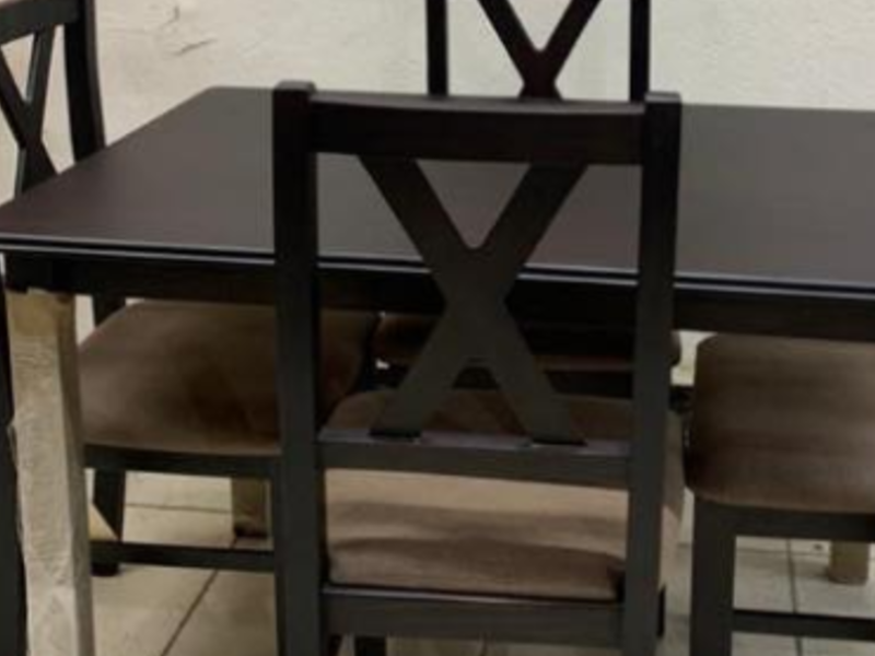 Mesa Cuadrada