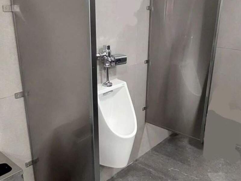 Baños metal
