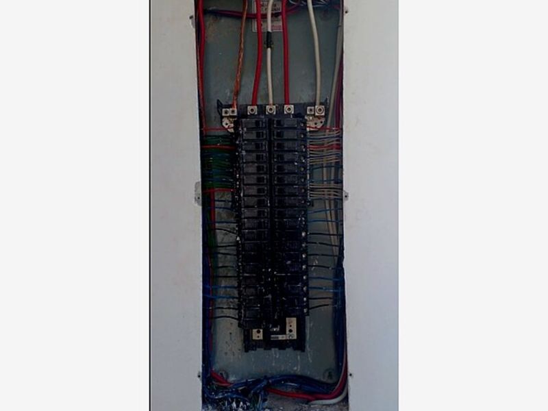 Instalación eléctrica F Guatemala