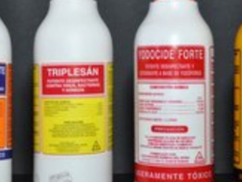 Desinfectante alto 3 microbicidas Guatemala