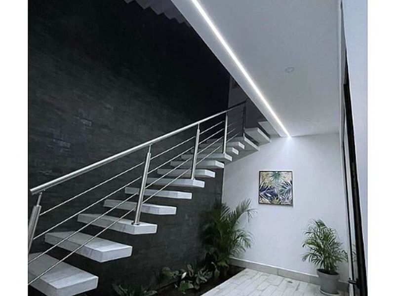 Iluminación escaleras Guatemala