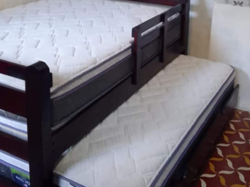 Cama madera doble Guatemala
