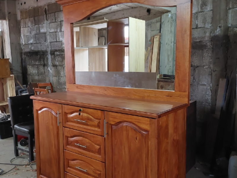 Cómoda madera Guatemala