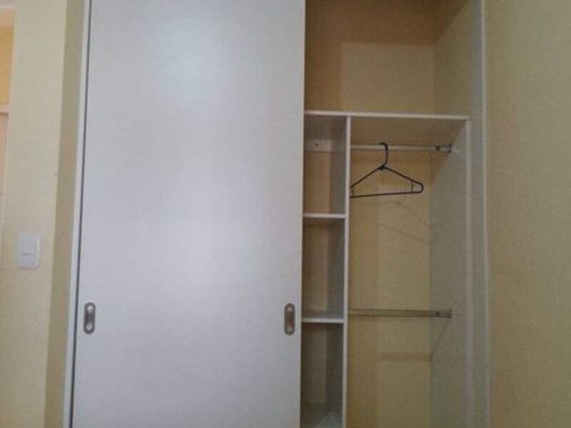 Closet pequeño