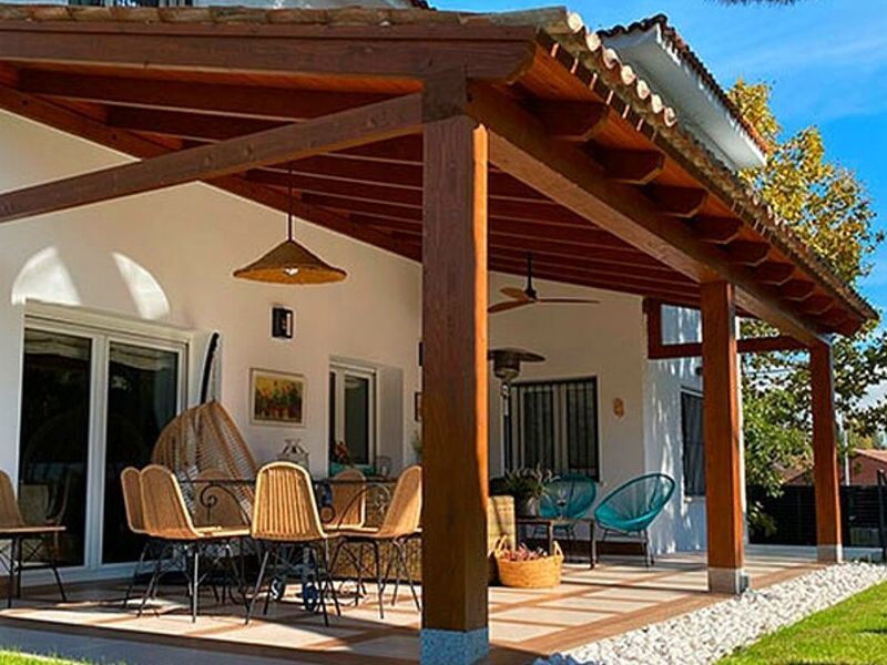 Obra pérgola madera Guatemala  