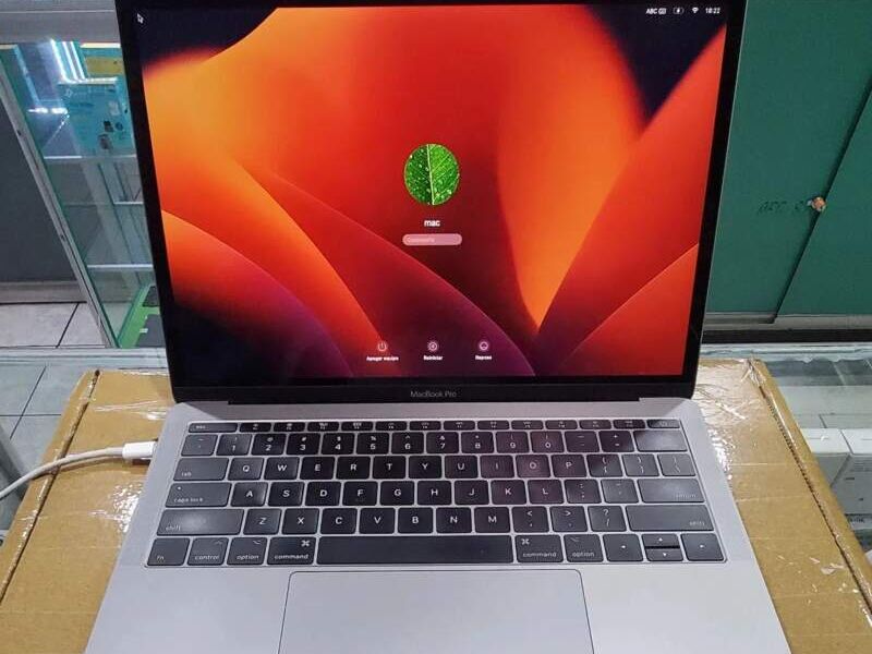 Macbook pro 2017 Guatemala