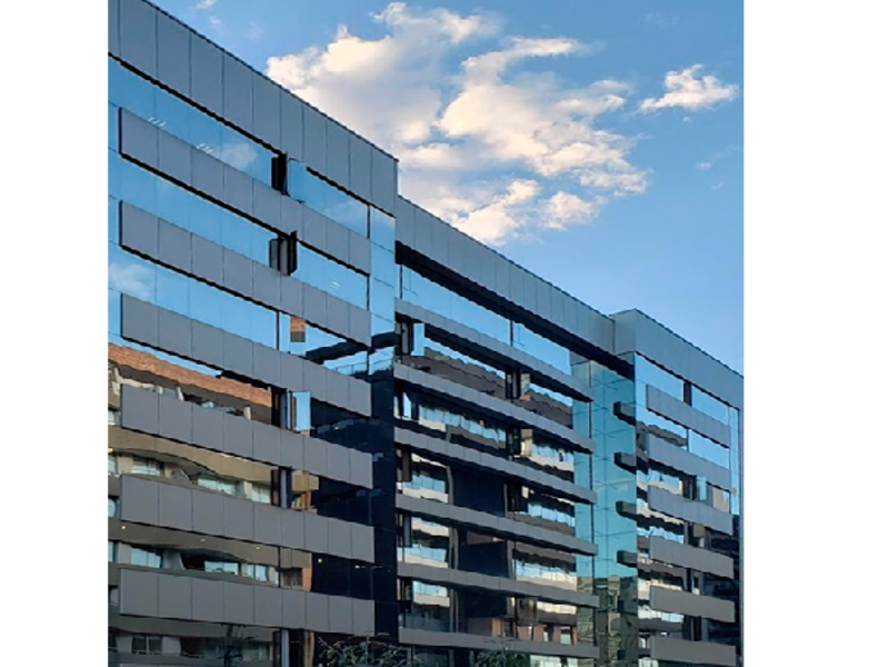 Edificio Catalina Plaza Parramos