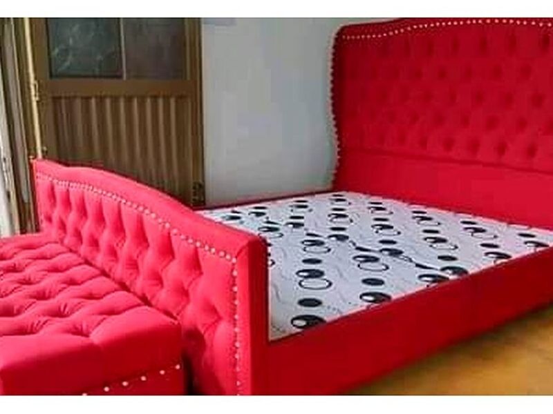 Cama tapizada Guatemala 