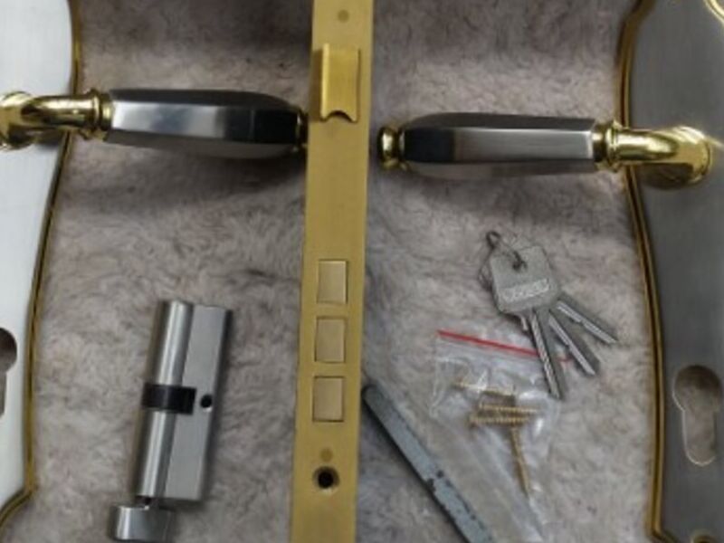 Chapa jalador dorados Guatemala