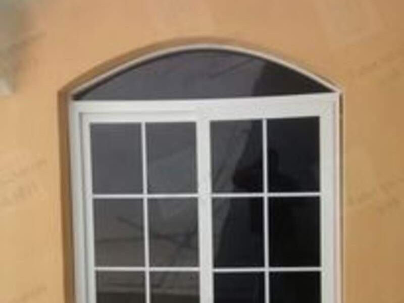 Ventanas de vidrio en El Progreso 