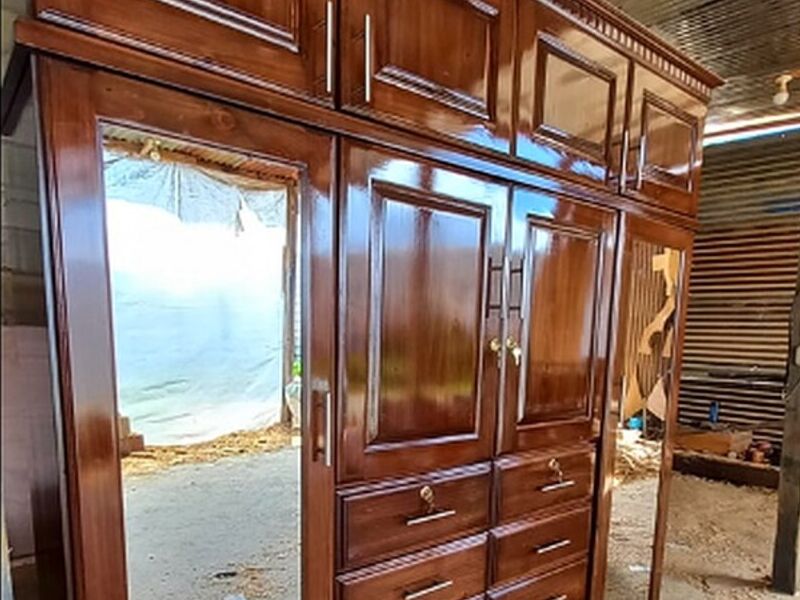 Closet elegante  cipres Guatemala