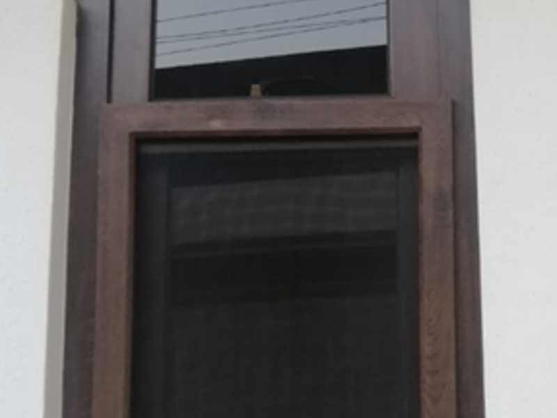 Ventana de madera
