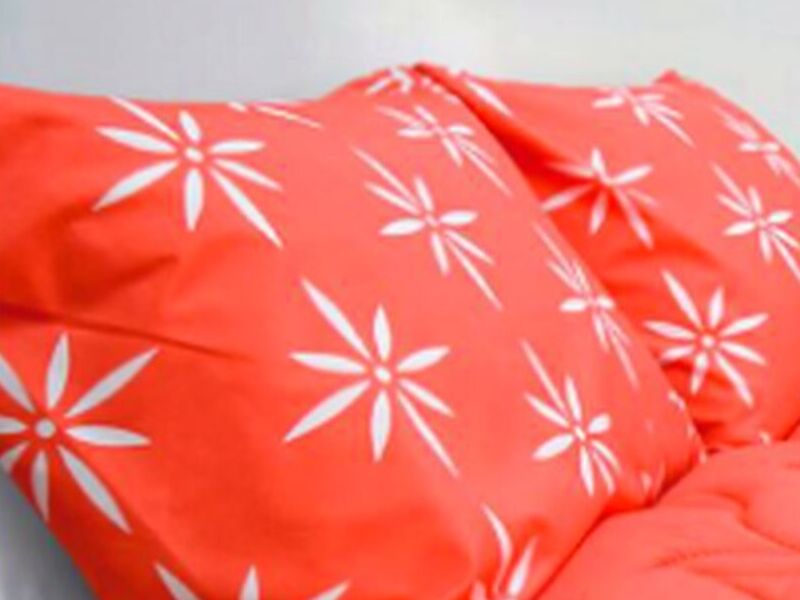 Almohadas para la recamara Mixco 