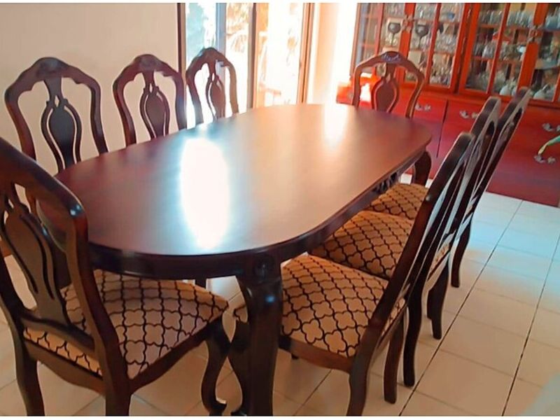Mueble comedor Guatemala 