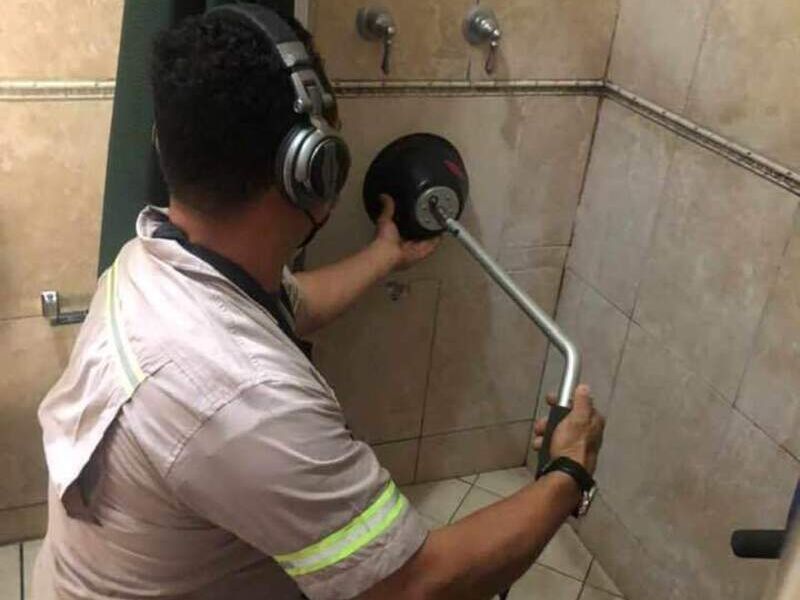 Instalación de duchas GT