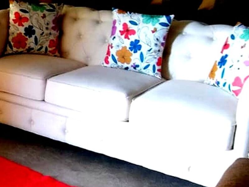 SOFA BEIGE GUATEMALA