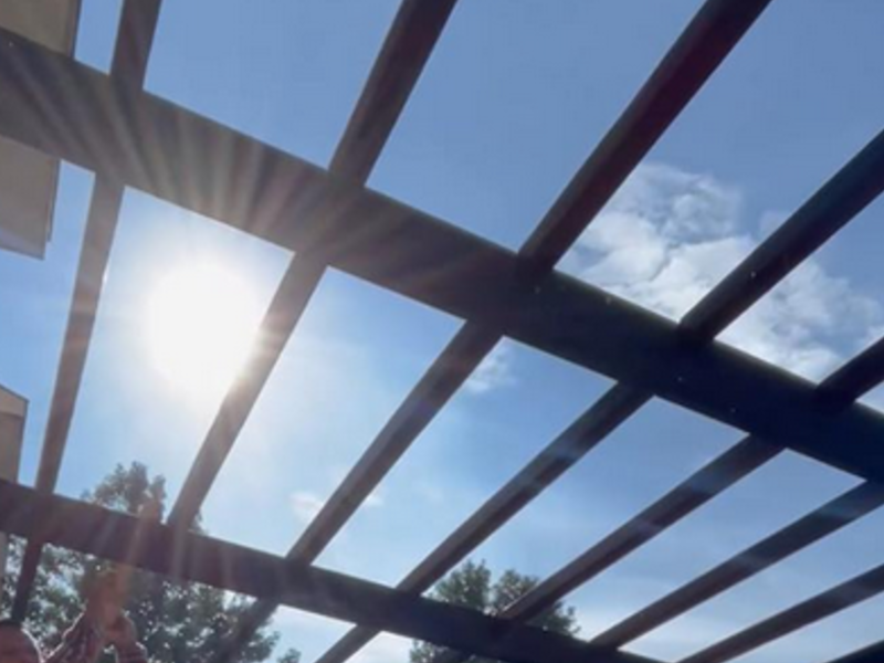 Pergola de metal