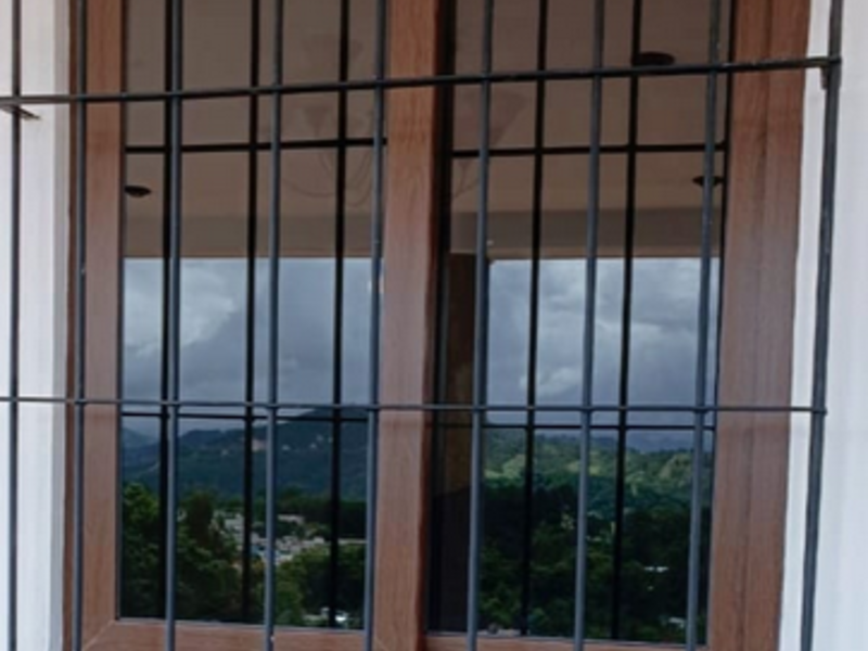 Ventana de madera