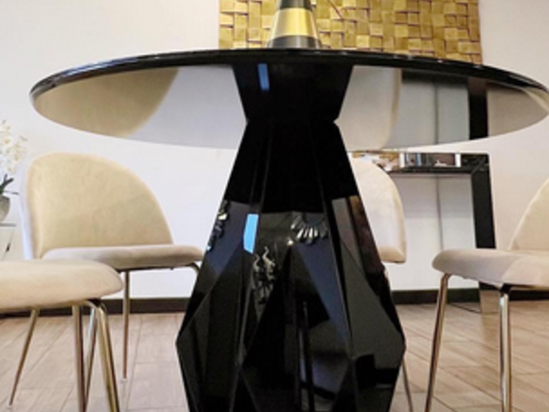 Mesa moderna circular 