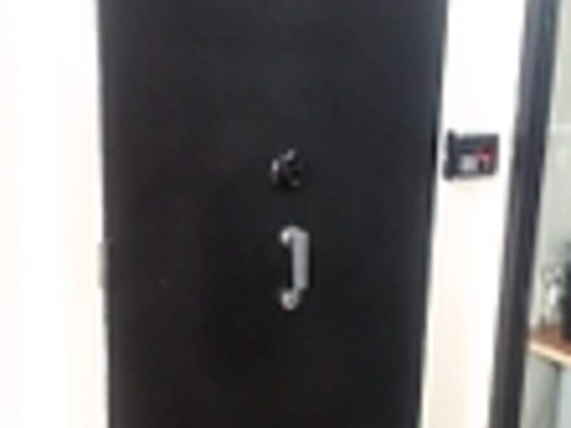 Puerta emergencia Guatemala
