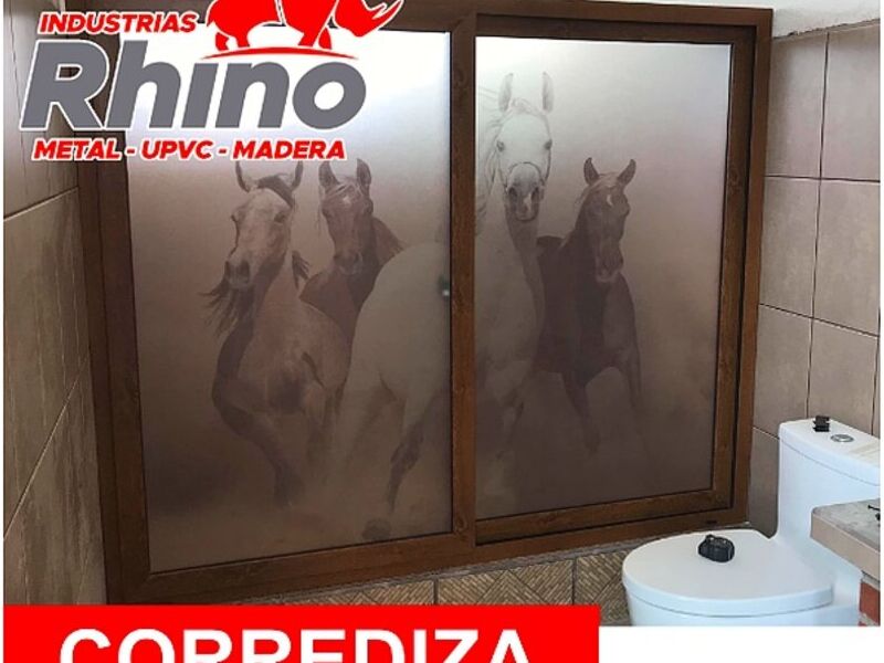 Puerta corrediza ducha Guatemala 