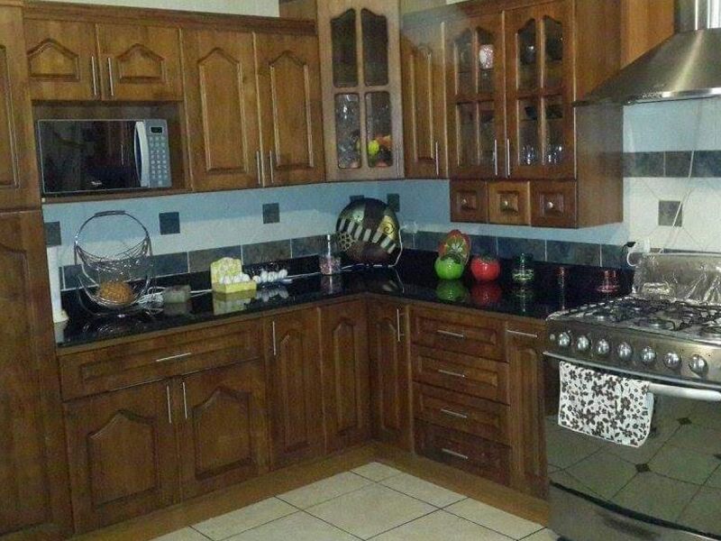 Muebles barnizados 