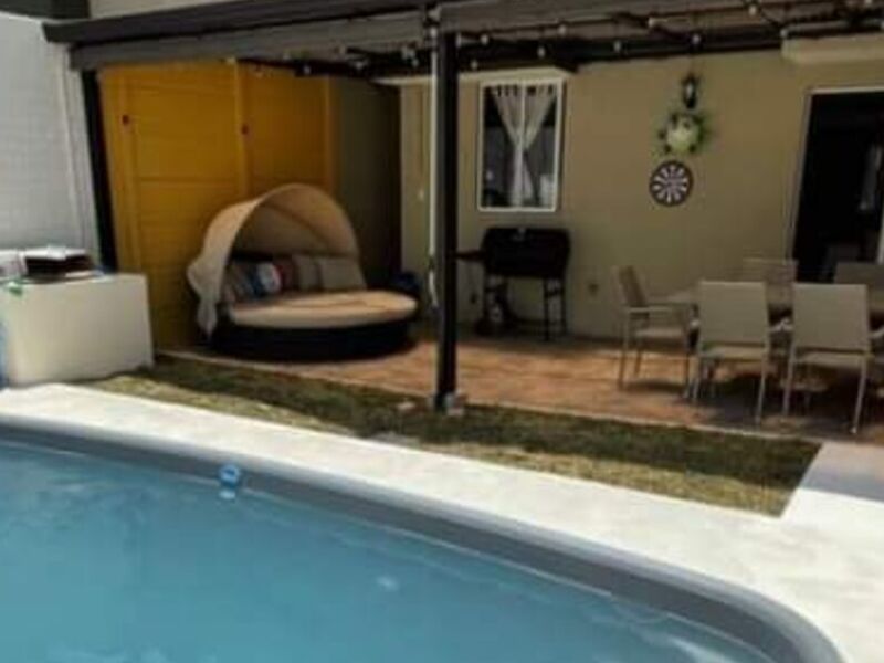 Pérgola piscina 