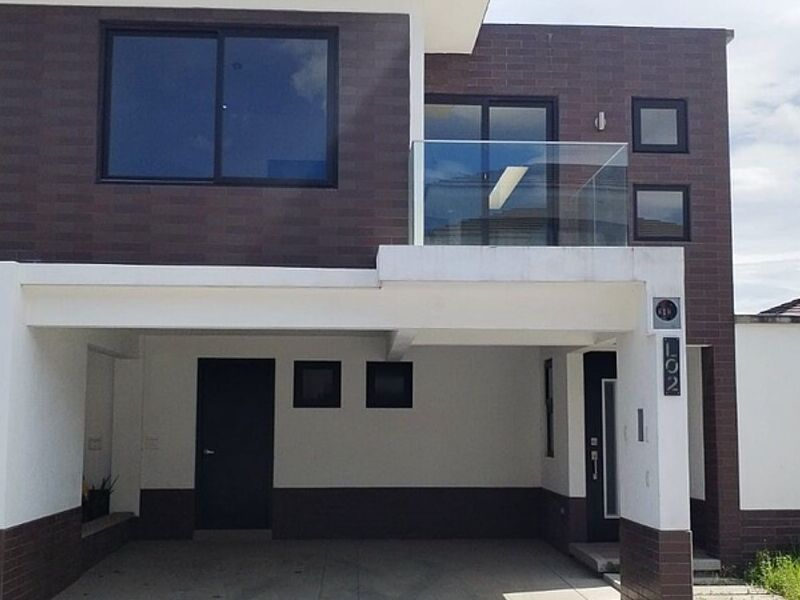 Venta Casa Condominio Adhara