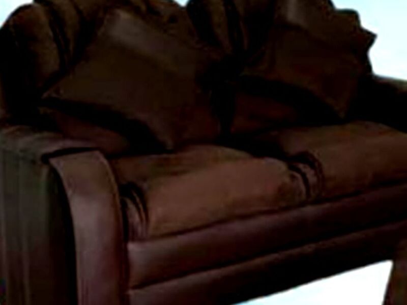 SOFA SUIZA DOS PLAZAS GUATEMALA