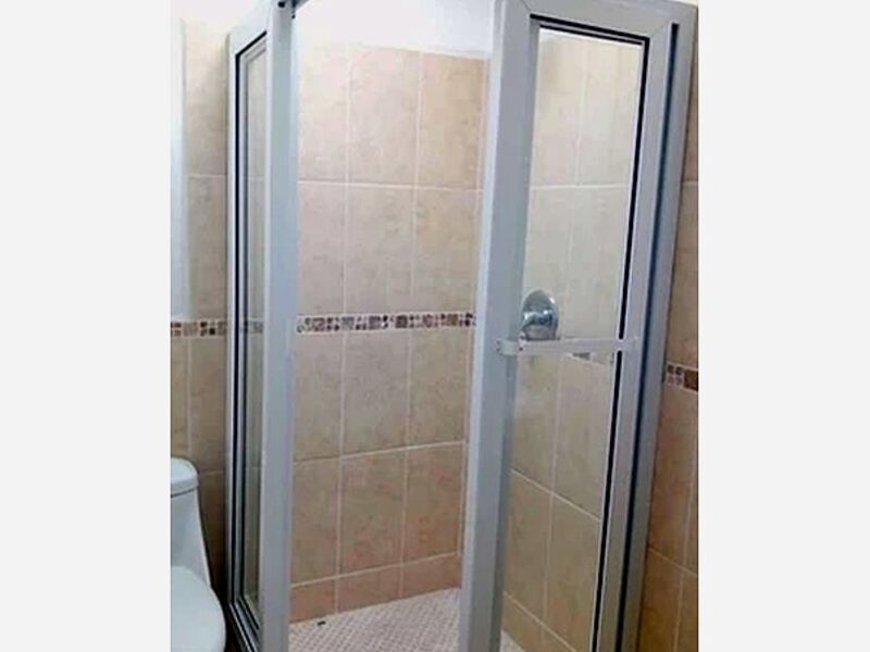 Puertas Duchas Guatemala