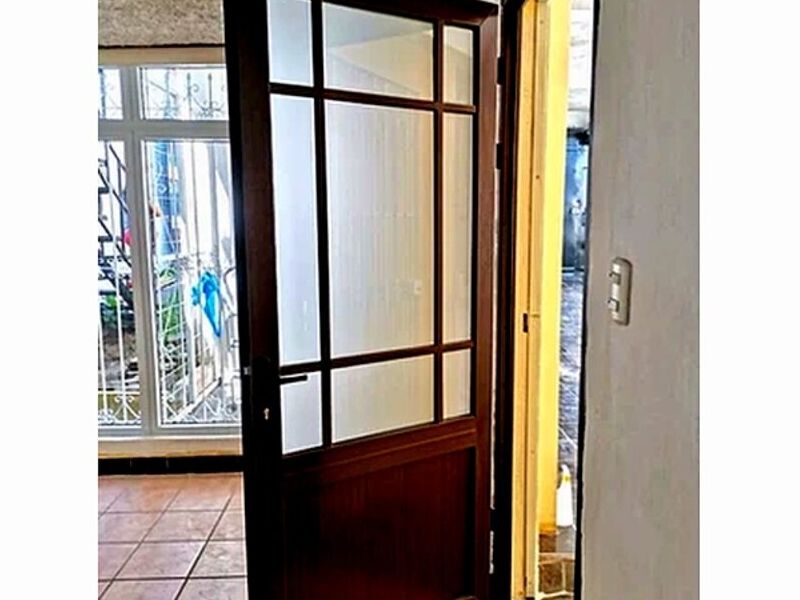 Puertas Abatibles Madera Guatemala