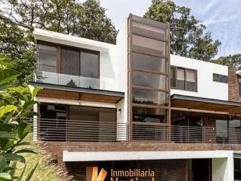 Renta casa lujosa Guatemala