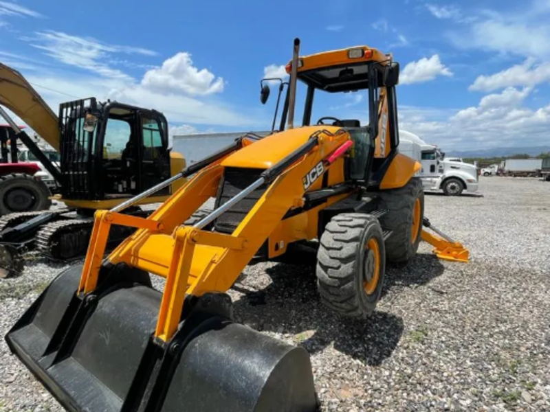 Retroexcavadora JCB Ciudad de Guatemala