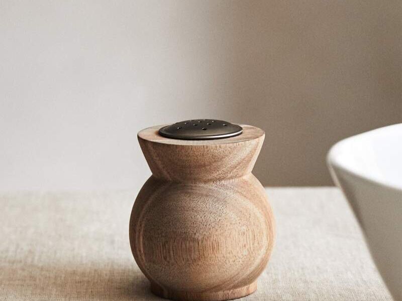 Salero de madera y metal Guatemala