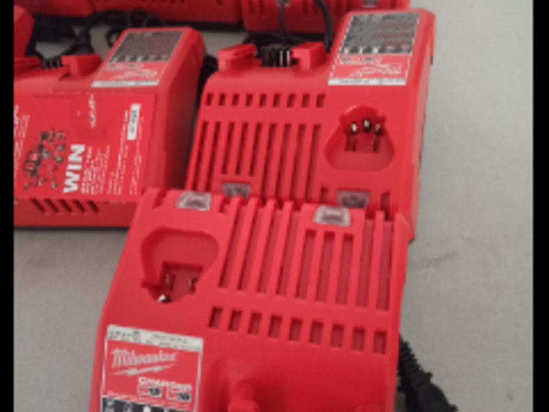 CARGADOR DE BATERIA GUATEMALA DAVIS