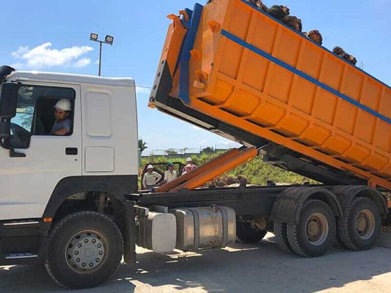 Camion Alzador Guatemala Coruña