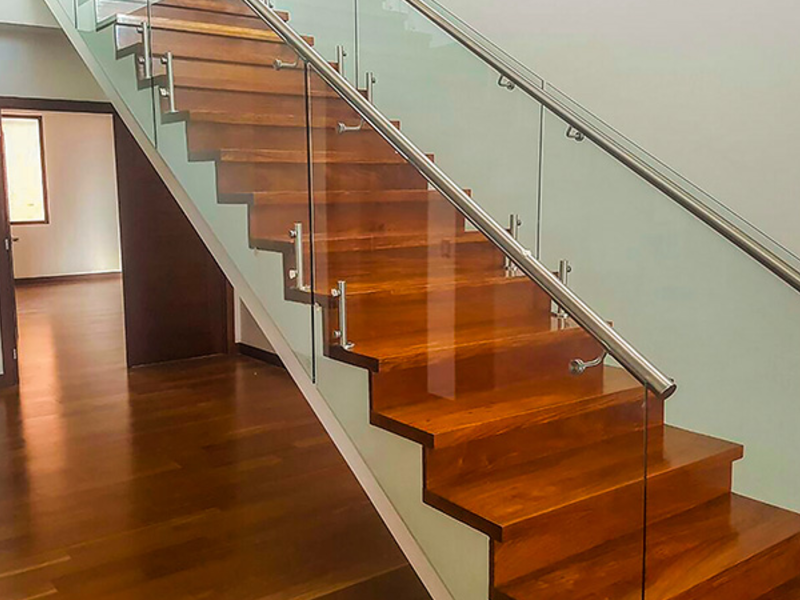 Barandales cristal y aluuminio Villa Nueva