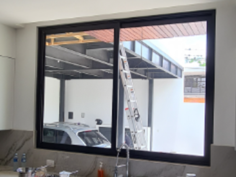 VENTANERÍA ALUMINIO Villa Nueva