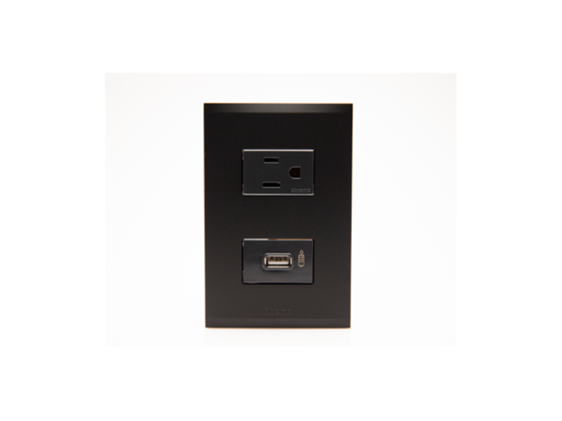 TOMACORRIENTE USB SENCILLO NEGRO NOBILE