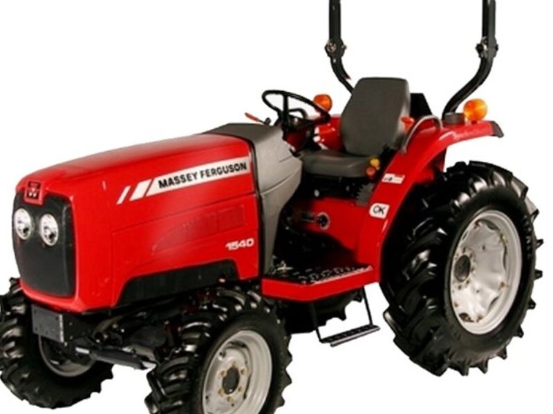 tractor MF-1540 en san josé del golfo