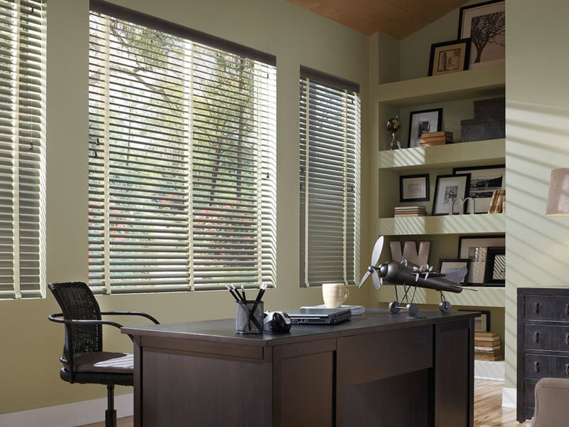 HORIZONTALES DE ALUMINIO CIUDAD DE GT. 